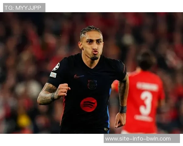 巴萨庆祝拉菲尼亚29岁生日回顾其加盟以来的精彩表现与成就